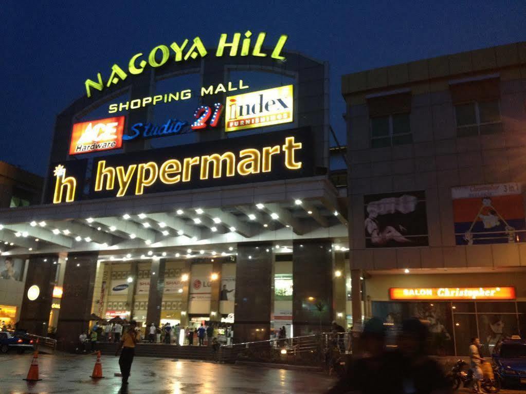 Hotel Reddoorz Premium Near Harbour Bay Mall Batam 2 Nagoya Exterior foto